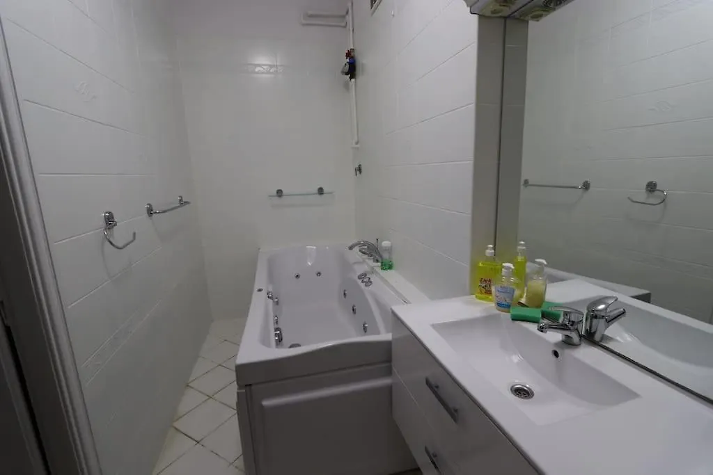 Apartment Fantastic Waw - W8 Room A Warsaw